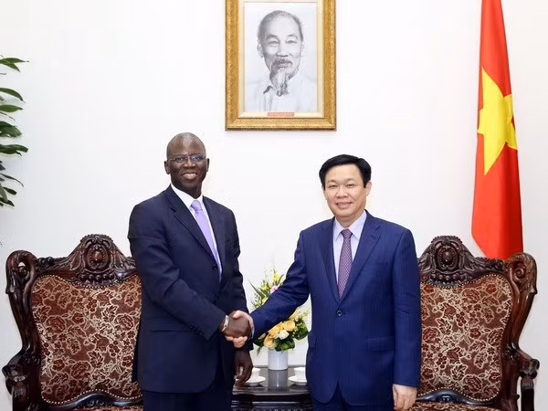 世行承诺协助越南进行国有企业改革 ảnh 1