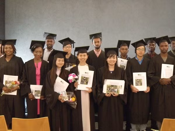 越南研究生获得特拉维夫大学农业硕士学位证书 ảnh 1
