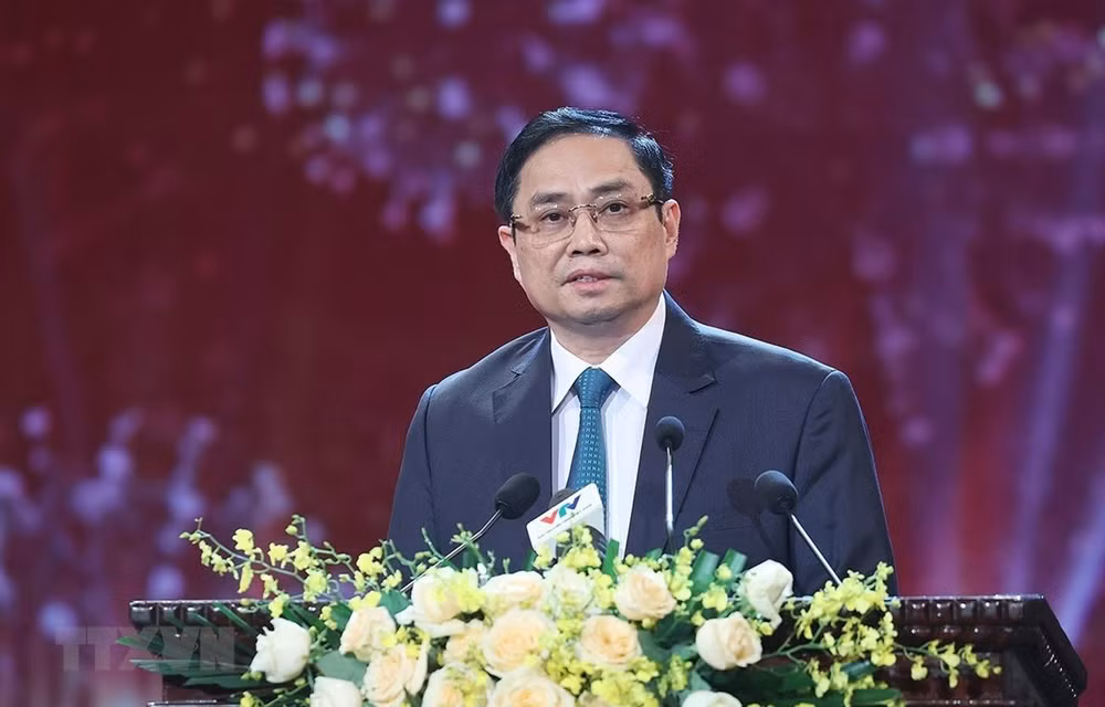  越南政府总理范明政：新冠疫苗基金会是团结基金 ảnh 1