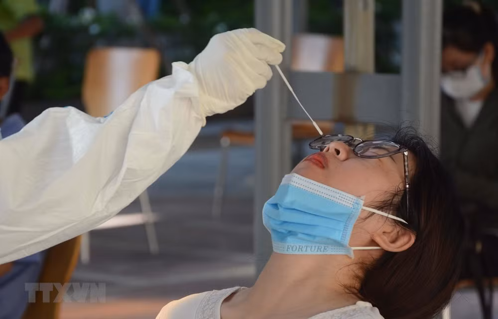 6月1日下午越南新增89例本土新冠肺炎确诊病例 北江省确诊病例数占一半多 ảnh 1
