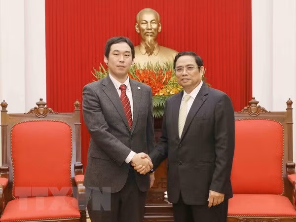 越共中央组织部部长范明正会见日本共产党代表团 ảnh 1 越共中央组织部部长范明正会见日本共产党代表团 ảnh 1