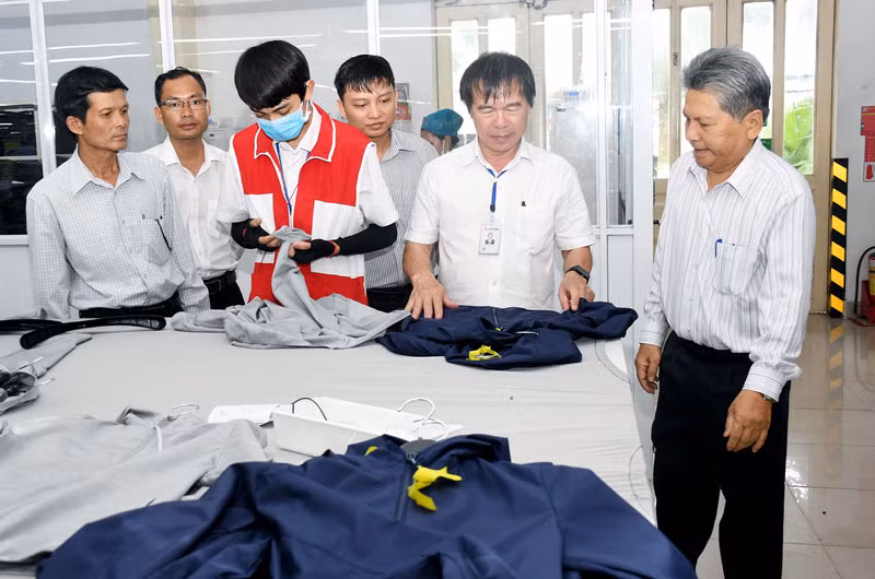 槟椥省全力以赴完成全年各项目标任务 ảnh 1