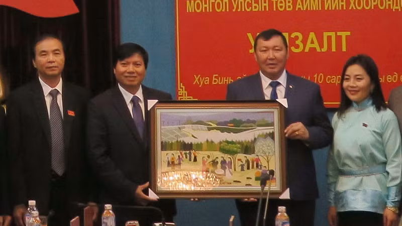 越南与蒙古加强贸易交流合作 ảnh 1 越南与蒙古加强贸易交流合作 ảnh 1