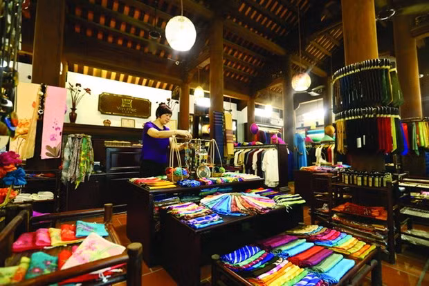 促进手工艺村电子商务的发展 ảnh 1