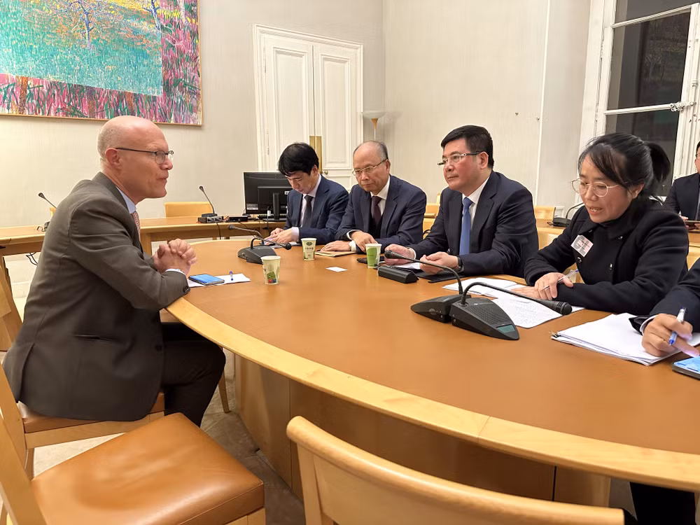 法国能源企业和分销商愿与越南加强合作 ảnh 1 法国能源企业和分销商愿与越南加强合作 ảnh 1