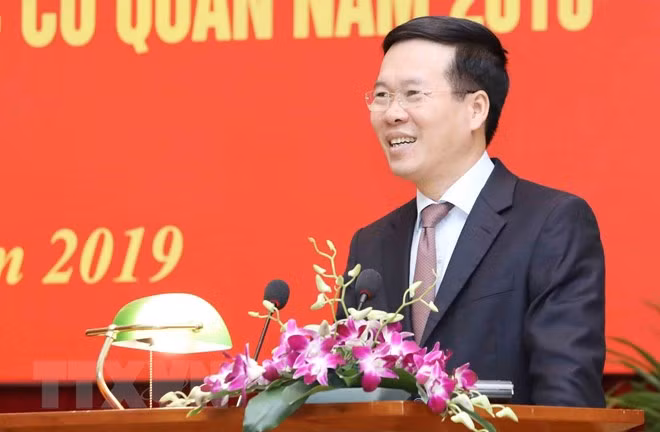 越共中央宣教部主动提供参谋意见 有效开展宣教工作 ảnh 1 越共中央宣教部主动提供参谋意见 有效开展宣教工作 ảnh 1