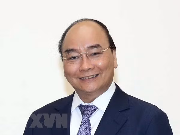 越南政府总理阮春福启程出席东盟-韩国对话关系30周年纪念峰会 ảnh 1 越南政府总理阮春福启程出席东盟-韩国对话关系30周年纪念峰会 ảnh 1