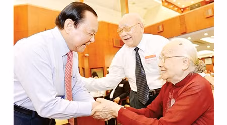 全国各地举行多项活动庆祝越南国会首届普选70周年 ảnh 1
