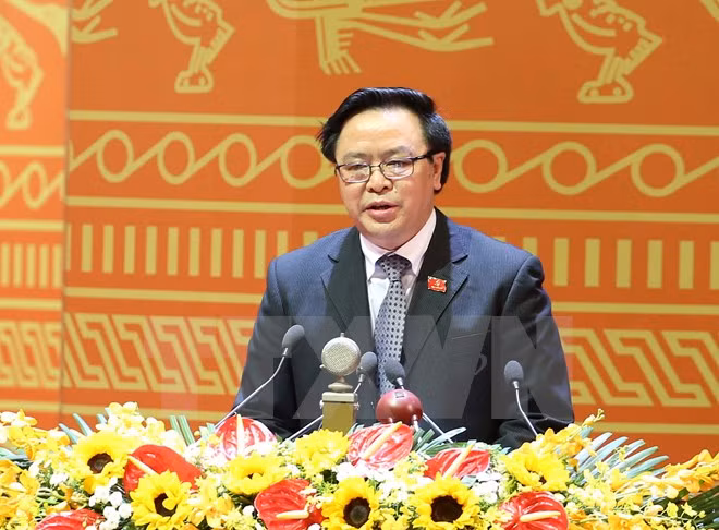 越共十二大:坚决、坚持通过和平措施解决东海问题 ảnh 1 越共十二大:坚决、坚持通过和平措施解决东海问题 ảnh 1