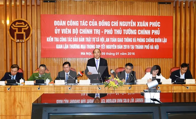 越南政府副总理阮春福:河内市应率先做好打击违法犯罪活动工作 ảnh 1 越南政府副总理阮春福:河内市应率先做好打击违法犯罪活动工作 ảnh 1