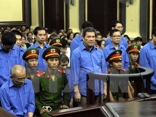 加强党对贪污腐败案件发现处理的领导 ảnh 1