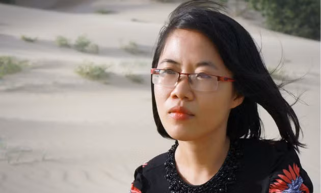 福布斯越南公布2021年越南20名最具影响力的女性榜 女作家阮氏金和榜上有名 ảnh 1