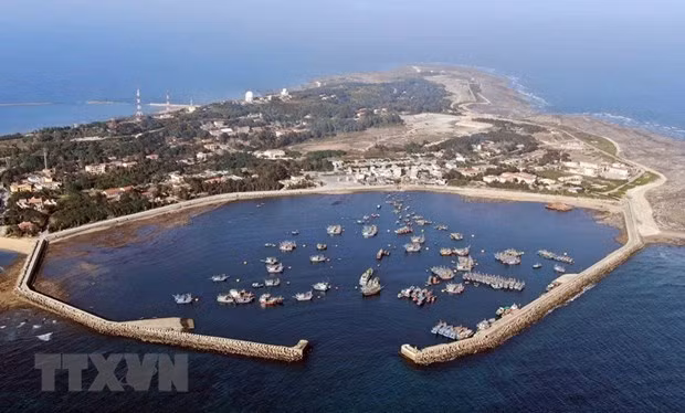 白龙尾——越南海洋的前哨岛屿 ảnh 1