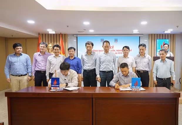 VPI与PVOIL就电动汽车的电池和充电站的研发建立合作关系 ảnh 2