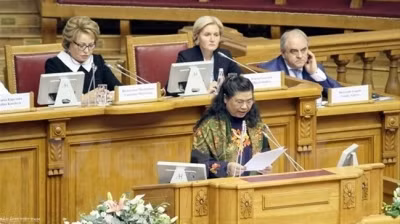 越南国会副主席丛氏放出席第一届欧亚妇女论坛 ảnh 1