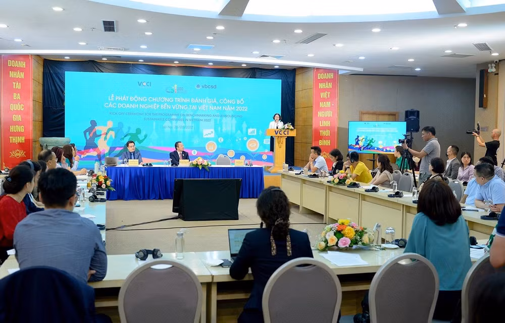 越南工商联合会启动2022年可持续发展企业评估和发布计划 ảnh 1 越南工商联合会启动2022年可持续发展企业评估和发布计划 ảnh 1