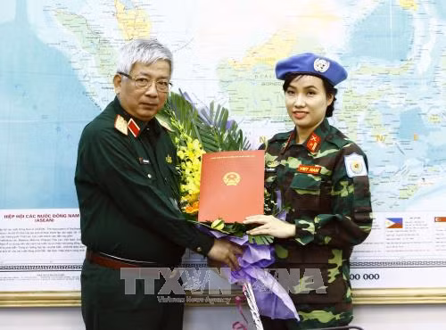 越南首次派遣维和女军官 ảnh 1
