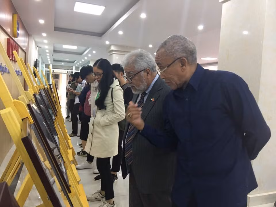 越阿建交55周年：阿尔及利亚人民一向与越南人民携手并肩 ảnh 1