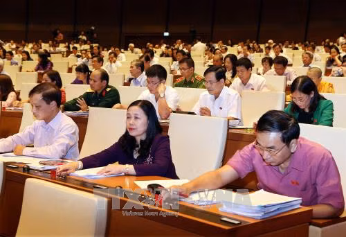 越南第十四届国会第四次会议公报（第三号） ảnh 1
