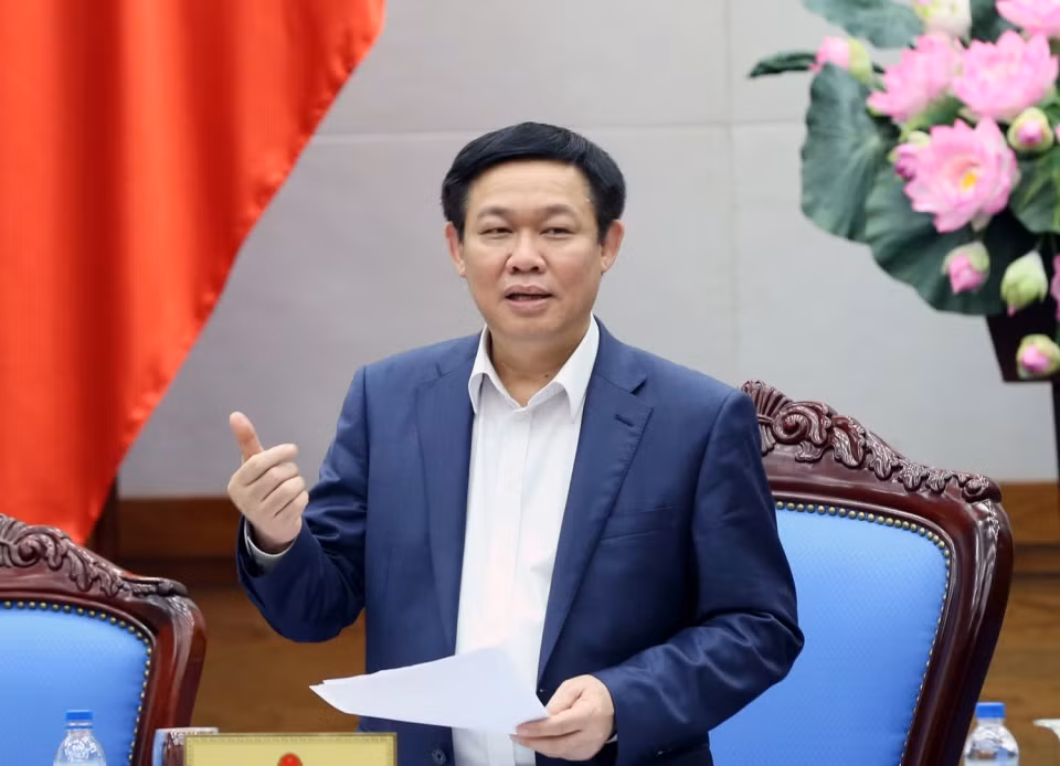 政府副总理王廷惠:广宁省要继续改善投资经营环境 ảnh 1 政府副总理王廷惠:广宁省要继续改善投资经营环境 ảnh 1