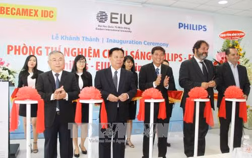 越南最先进的照明实验室在平阳省落成 ảnh 1