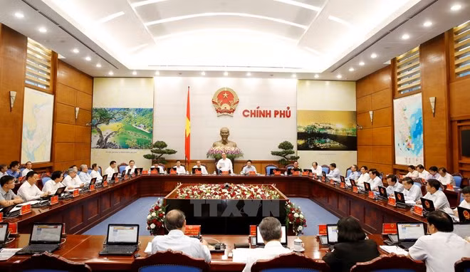 越南政府总理要求从严执行政府工作条例 ảnh 1 越南政府总理要求从严执行政府工作条例 ảnh 1