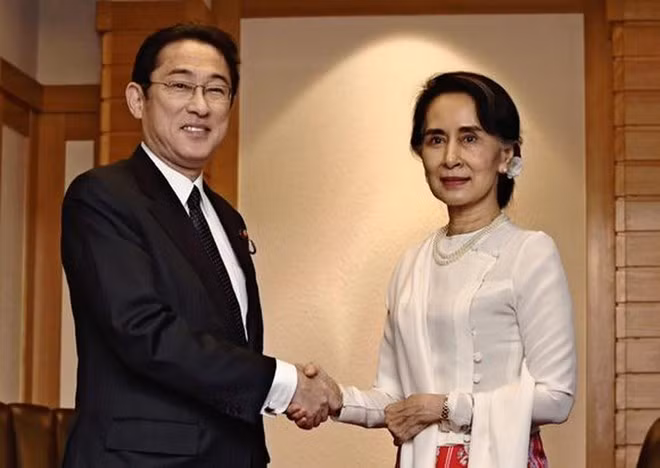 日本承诺为帮助缅甸发展国家提供77亿美元的援助 ảnh 1