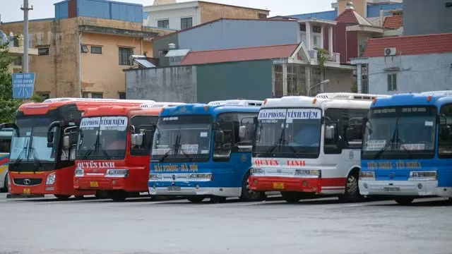 河内市抓紧恢复道路客运服务 ảnh 2