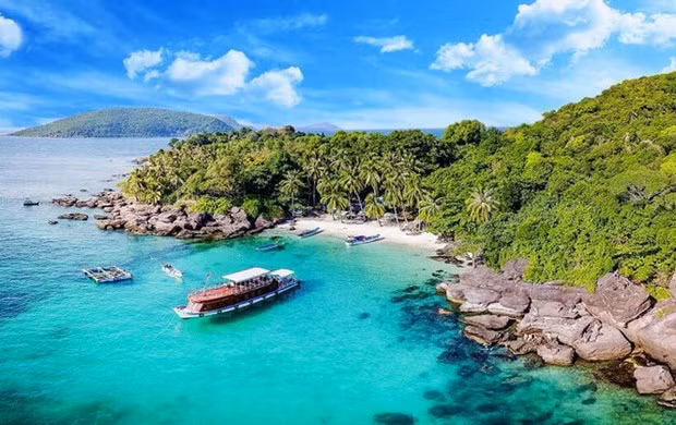 越南富国试点接待持有“疫苗护照”的国际游客 ảnh 1