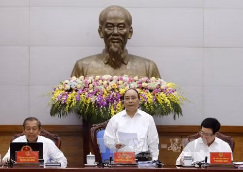 越南政府召开4月份例行会议：巩固企业信心 ảnh 1
