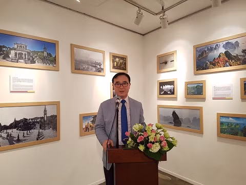 越南世界遗产图片展在韩国举行 ảnh 1