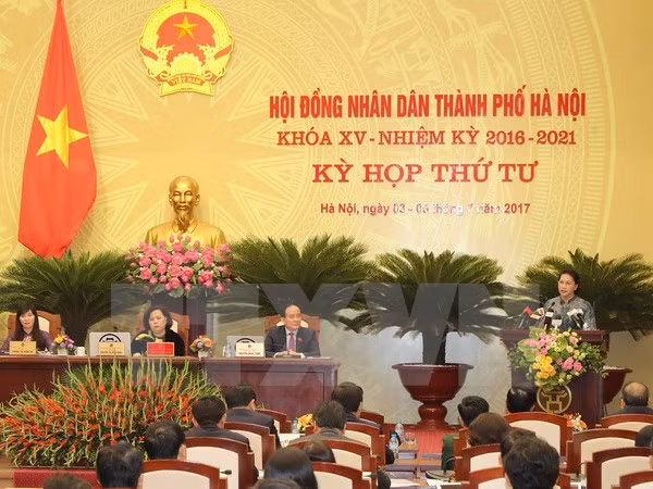 第十五届河内人民议会第四次会议落幕 ảnh 1