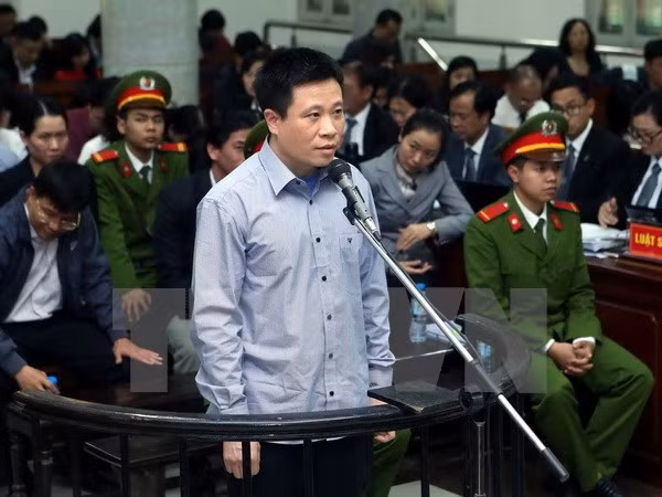 OceanBank前董事长何文深一案:一审法院将于9月初再次开庭审理 ảnh 1 OceanBank前董事长何文深一案:一审法院将于9月初再次开庭审理 ảnh 1
