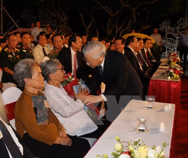“越南姿态”电视并机现场直播深深感动全国观众 ảnh 1 “越南姿态”电视并机现场直播深深感动全国观众 ảnh 1