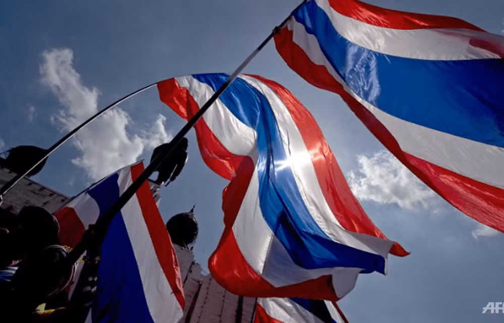 越南领导人向泰国领导人致国庆贺电 ảnh 1