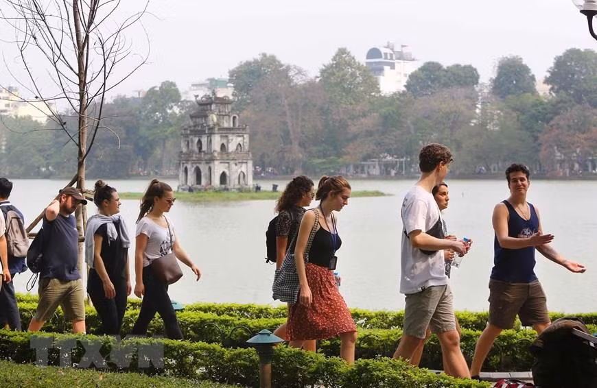 越南为8国公民延长免签期限 ảnh 1