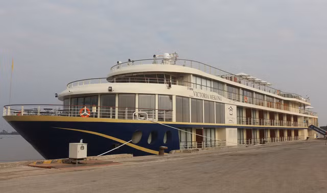 连接芹苴市和柬埔寨金边的豪华游轮正式投入运营 ảnh 1