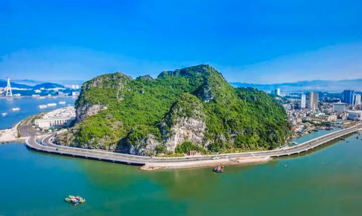 广宁省将在环海公路上打造“遗产之路”装饰项目 ảnh 1