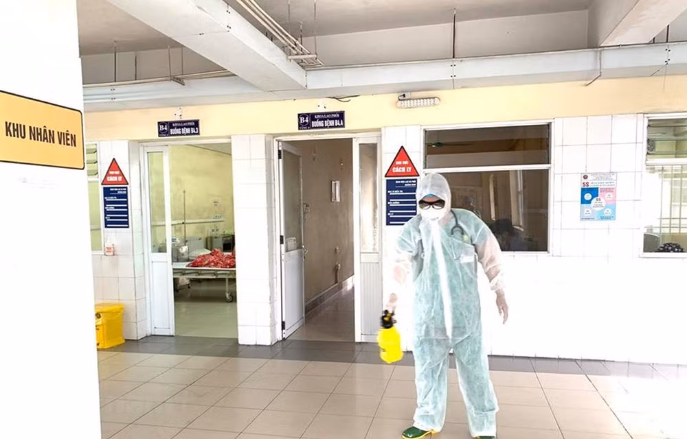 新冠肺炎疫情：第60例确诊新冠肺炎病例为外国人 ảnh 1