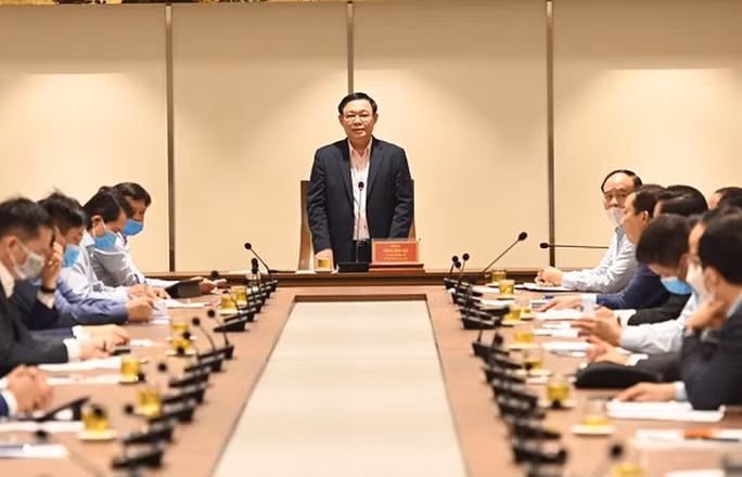 河内市委书记王廷惠:企业需采取措施确保劳动者和客户的安全 ảnh 1 河内市委书记王廷惠:企业需采取措施确保劳动者和客户的安全 ảnh 1