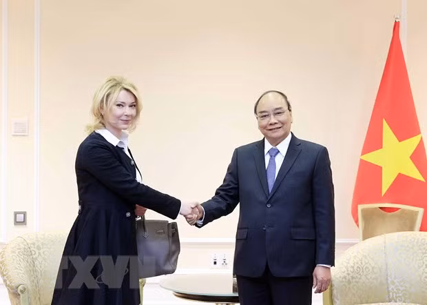 越南国家主席阮春福访问瑞士和俄罗斯：促进革新创新、加强战略互信 ảnh 1