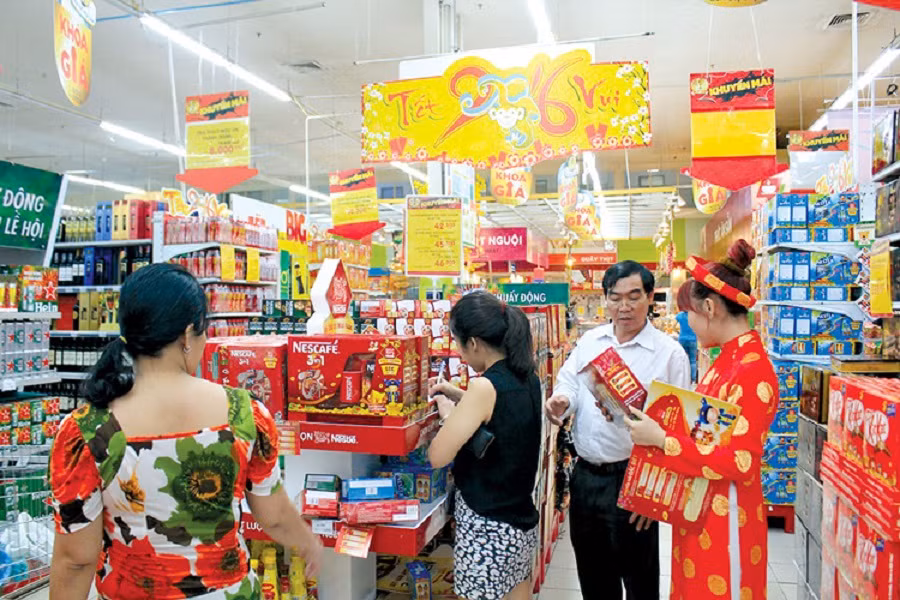 越南努力确保2021年底年货商品供应充足、价格平稳 ảnh 1