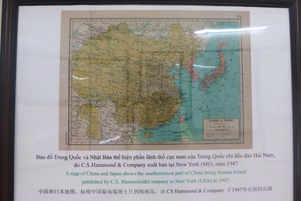 “黄沙、长沙归属越南：历史证据和法律依据”资料图片展在白龙尾岛县举行 ảnh 2