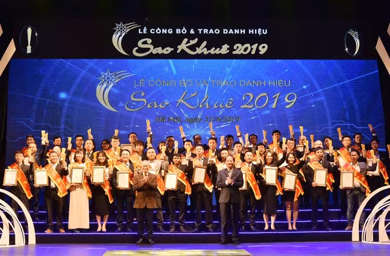 2020年奎星奖：许多援助减轻新冠肺炎疫情风险的信息技术产品获奖 ảnh 1
