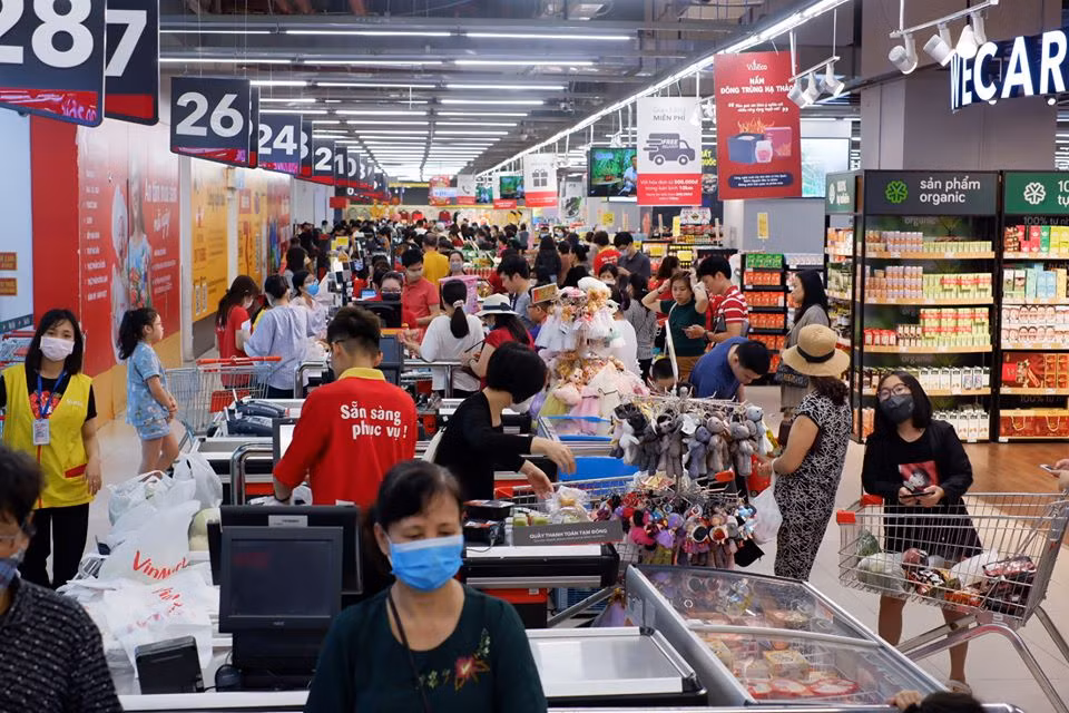 新冠肺炎疫情：确保粮食食品等生活必需品供应充足 ảnh 1