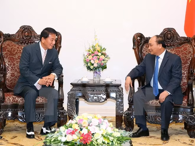 阮春福总理会见越日关系特别大使杉良太郎 ảnh 1 阮春福总理会见越日关系特别大使杉良太郎 ảnh 1