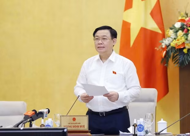 越南国会主席王廷惠将主持召开经济社会领域专家座谈会 ảnh 1 越南国会主席王廷惠将主持召开经济社会领域专家座谈会 ảnh 1