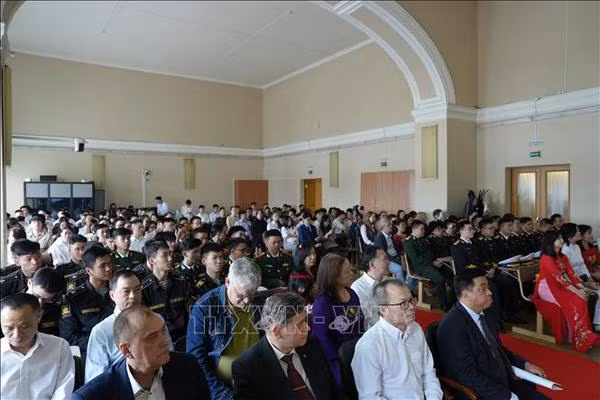 2024年雄王节:旅居美国和俄罗斯越南人心系根源 ảnh 2 2024年雄王节:旅居美国和俄罗斯越南人心系根源 ảnh 2