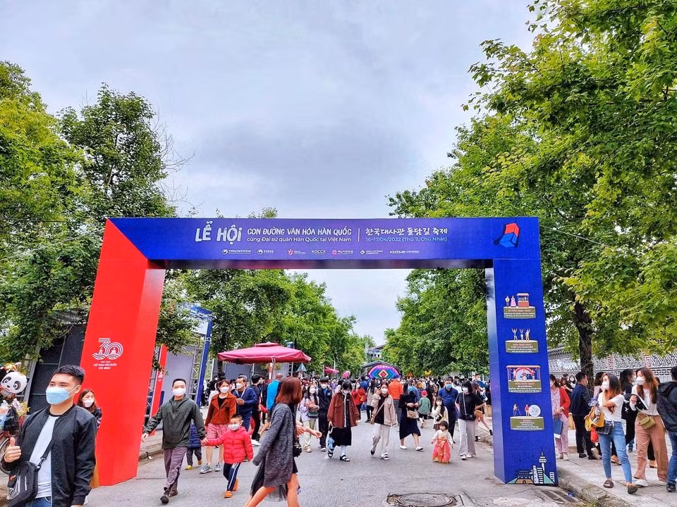 “韩国文化之路”节日 ——向越南人推广韩国文化之美 ảnh 1