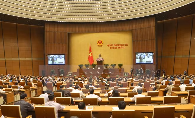 越南第十四届国会第四次会议：将物流服务发展成为拳头产业 ảnh 1